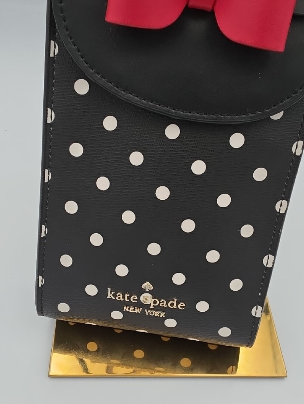 Kate Spade x Disney Minnie Mouse Polka Dot W Bow Phone Holder/Crossbody (NWOT)❤️ - Picture 4 of 14